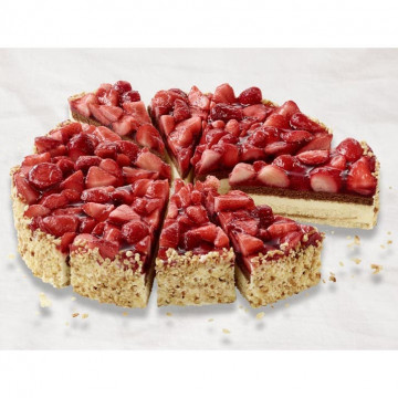 Tort truskawkowy krojony 2150g 39000998/EB