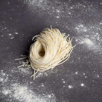 Makaron do ramenu 10szt flowpack cięcie 26 dla gastronomii